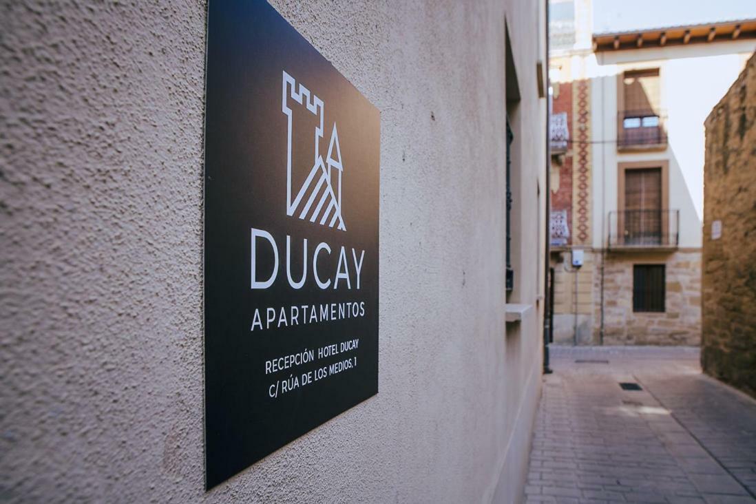 Ducay * Olite